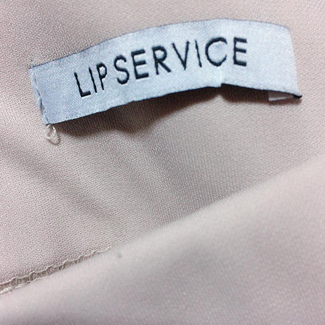 LIP SERVICE(リップサービス)のリップサービスシャーリングミニスカート レディースのスカート(ミニスカート)の商品写真