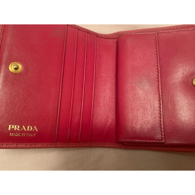 PRADA(プラダ)のプラダ　二つ折り　サフィアーノ　ピンク　財布 メンズのファッション小物(折り財布)の商品写真