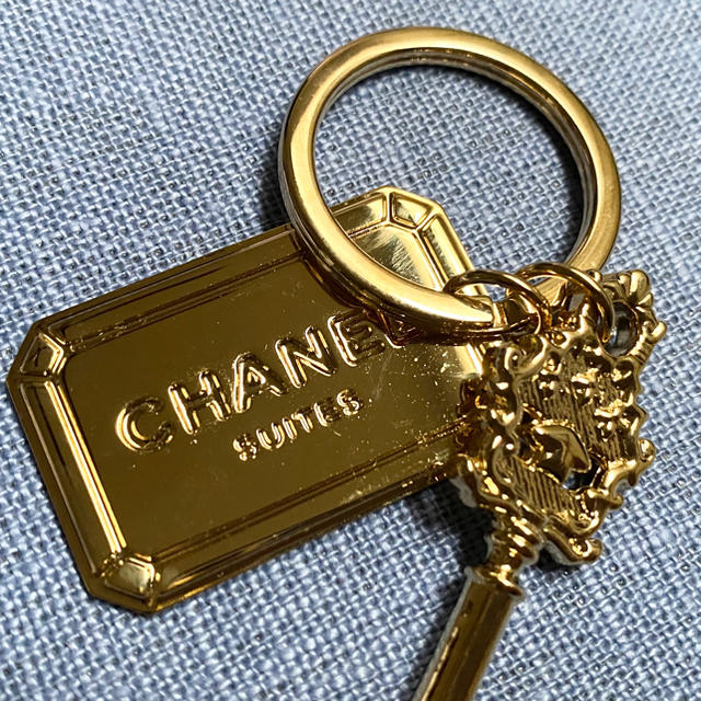 CHANEL suite キーチャーム ♡