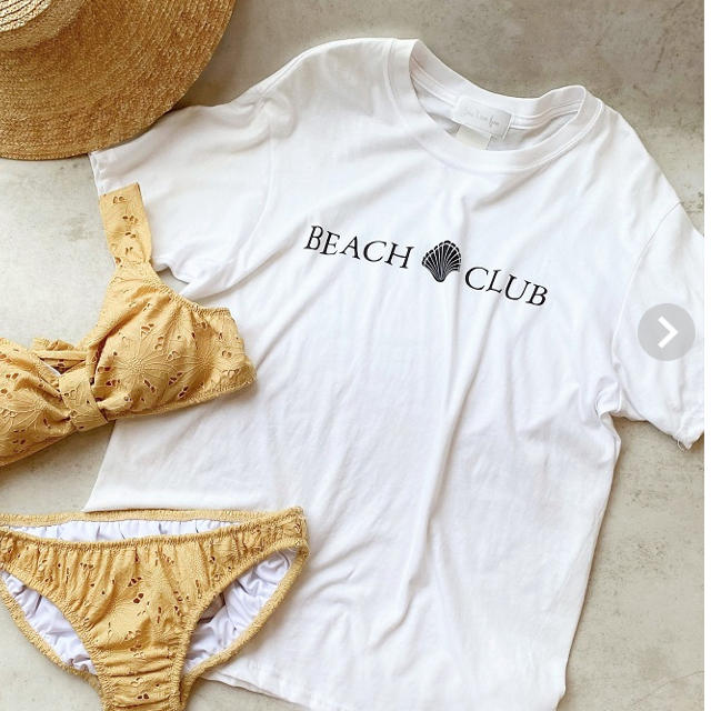 SeaRoomlynn(シールームリン)のシールームリン　BEACH CLUB Tシャツ　ブラック レディースのトップス(Tシャツ(半袖/袖なし))の商品写真