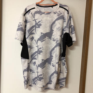 ジーユー(GU)のスポーツTシャツ(Tシャツ/カットソー(半袖/袖なし))