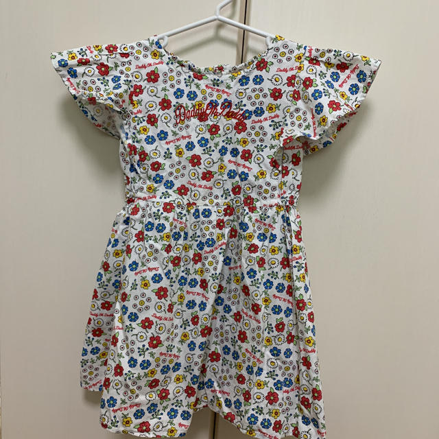 daddy oh daddy(ダディオーダディー)の110cm daddy oh daddy 花柄ワンピース  キッズ/ベビー/マタニティのキッズ服女の子用(90cm~)(ワンピース)の商品写真