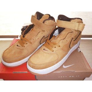 ナイキ(NIKE)のナイキ NIKE エアフォース1  MID WP ベージュ 307105-771(スニーカー)