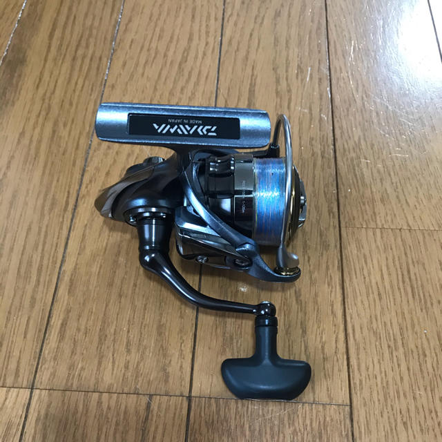 シマノ 19 ストラディック 2500SHG 新品 未開封 ハンドルBB付属