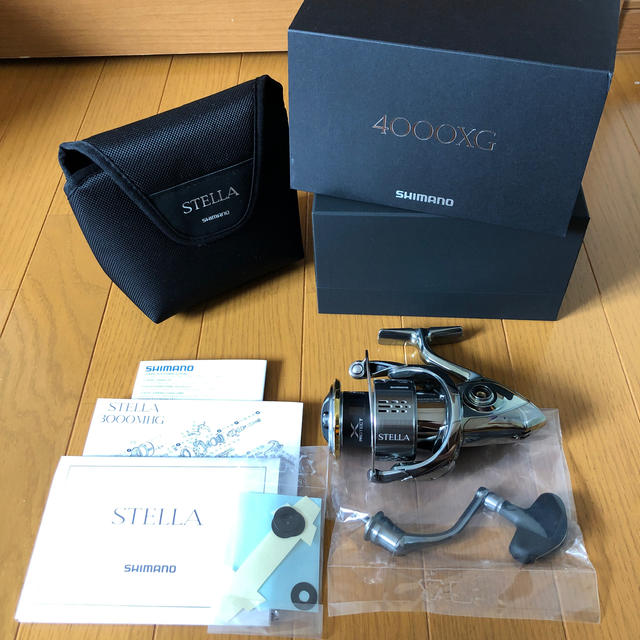 新年の贈り物 SHIMANO - 【新品未使用】シマノ 18ステラ 4000XG リール