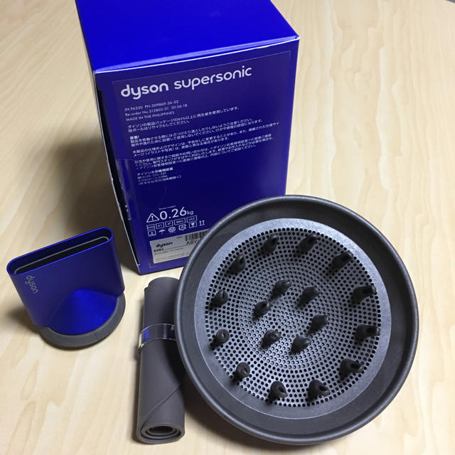 Dyson(ダイソン)のダイソン ドライヤー アタッチメント スマホ/家電/カメラの美容/健康(ドライヤー)の商品写真