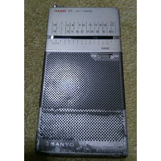 サンヨー(SANYO)の昭和レトロSANYOサンヨー製ポケットラジオPULSAR 02日本製(ラジオ)