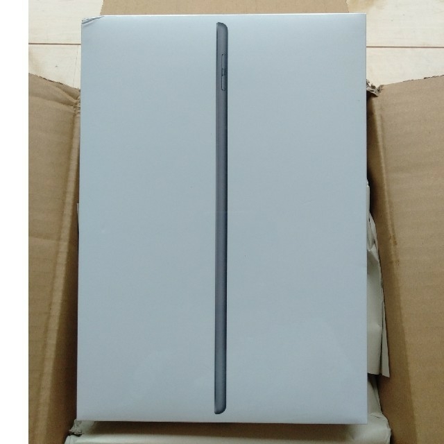 iPad(アイパッド)のiPad 7th スペースグレー 32GB　Wi-Fiモデル スマホ/家電/カメラのPC/タブレット(タブレット)の商品写真
