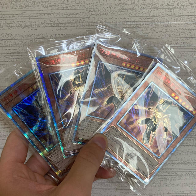守護神官マハード 20th 未開封 4枚 大特価放出! 9600円引き