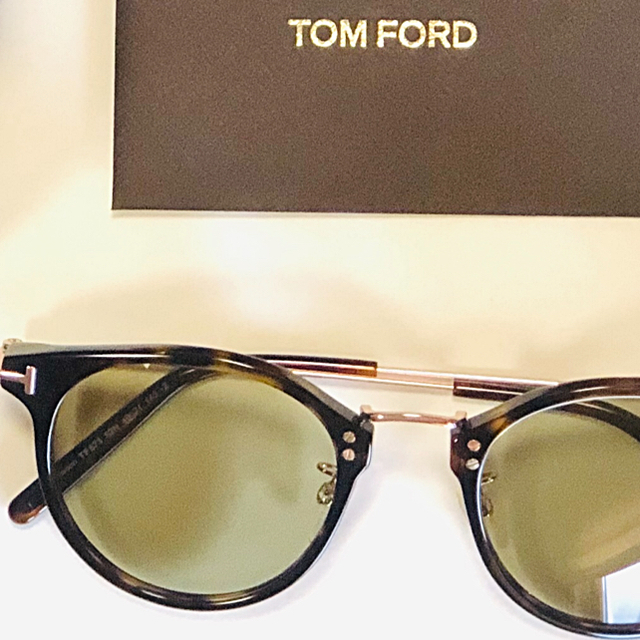 【値下げしました】TOM FORD サングラス