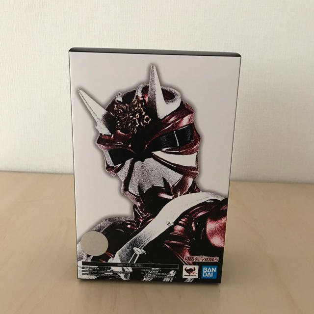 S.H.Figuarts（真骨彫製法） 仮面ライダー響鬼紅　新品