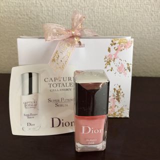 クリスチャンディオール(Christian Dior)のDIORヴェルニ　ネイル(マニキュア)