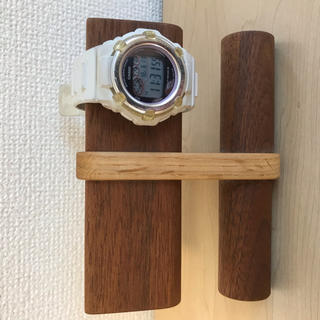 木製の腕時計、アクセサリー置き(小物入れ)