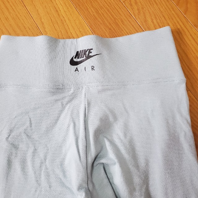 NIKE(ナイキ)のNIKE レディースのパンツ(その他)の商品写真