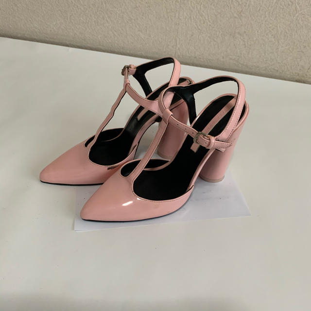 ZARA(ザラ)のZARA   可愛いピンク色パンプス♪    36 レディースの靴/シューズ(ハイヒール/パンプス)の商品写真