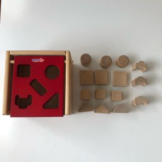 ブリオ(BRIO)のMICKI社　ミッキィ社　ポストボックス　型はめ　(知育玩具)