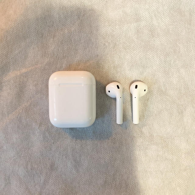 AirPods 1世代目