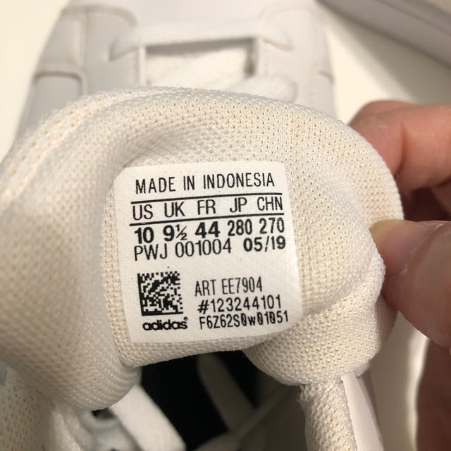 adidas(アディダス)のadidas  28cm メンズの靴/シューズ(スニーカー)の商品写真