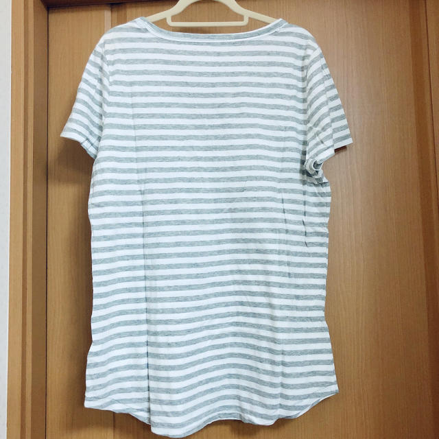 GAP(ギャップ)の【新品】GAP ボーダーVネックTシャツ レディースのトップス(Tシャツ(半袖/袖なし))の商品写真