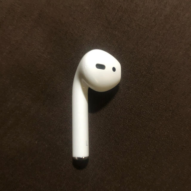Apple AirPods 第二世代　左耳のみ