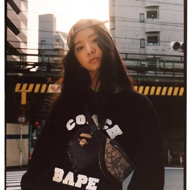 A BATHING APE(アベイシングエイプ)の新品　COACH　A BATHING APE　限定コラボ　ジャガード　キャップ メンズの帽子(キャップ)の商品写真