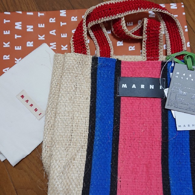 ［新品未使用］MARNI マルニ クロシェハンドル カナパバッグ ブルー ピンク