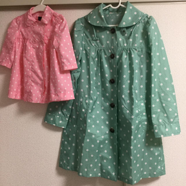 babyGAP(ベビーギャップ)のレインコート  90  親子 母娘  おそろコーデ  お揃い キッズ/ベビー/マタニティのキッズ服女の子用(90cm~)(その他)の商品写真