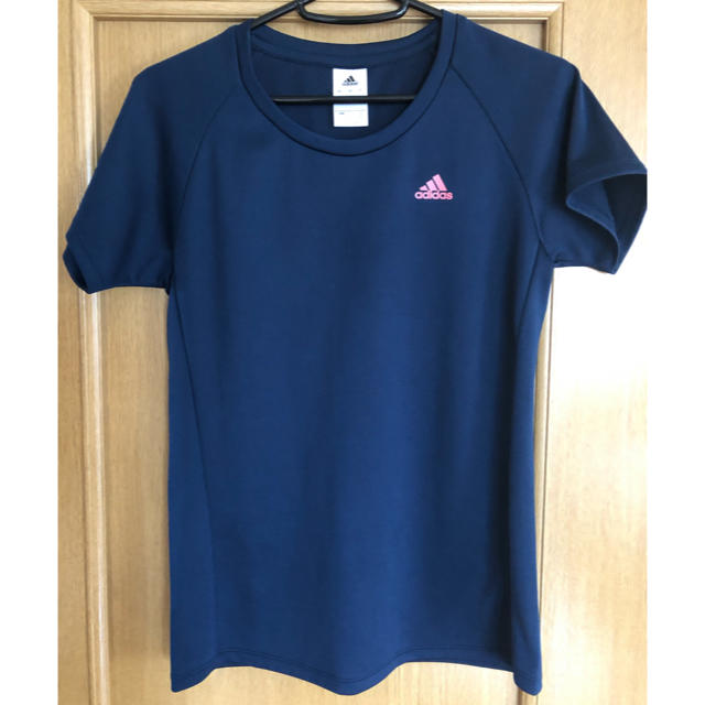 adidas(アディダス)のadidas Tシャツ スポーツ/アウトドアのランニング(ウェア)の商品写真