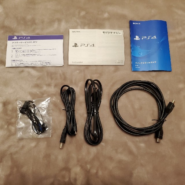 PlayStation4 CUH-2200A B01 500GB 3