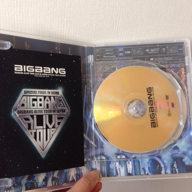 BIGBANG(ビッグバン)のBIGBANG ALIVEライブDVD エンタメ/ホビーのDVD/ブルーレイ(ミュージック)の商品写真