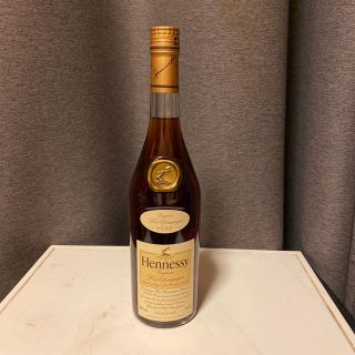 モエエシャンドン(MOËT & CHANDON)のヘネシーV.S.O.P 新品未開封(ブランデー)