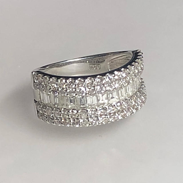 大特価2.00ctPTダイヤリング レディースのアクセサリー(リング(指輪))の商品写真