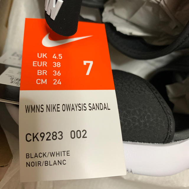 NIKE(ナイキ)の【新品】ナイキ NIKE  OWAYSIS サンダル 24cm オウェイシス レディースの靴/シューズ(サンダル)の商品写真