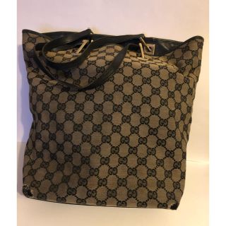 グッチ(Gucci)のGUCCI GGモノグラム柄　バケツ型トートバッグ(トートバッグ)