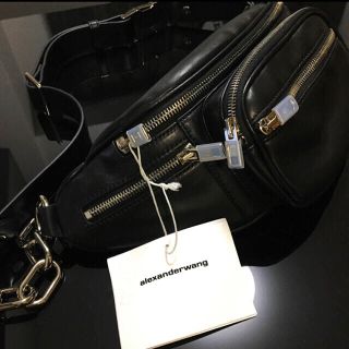 アレキサンダーワン(Alexander Wang)の値段見直しました！最終値下げ(ボディーバッグ)