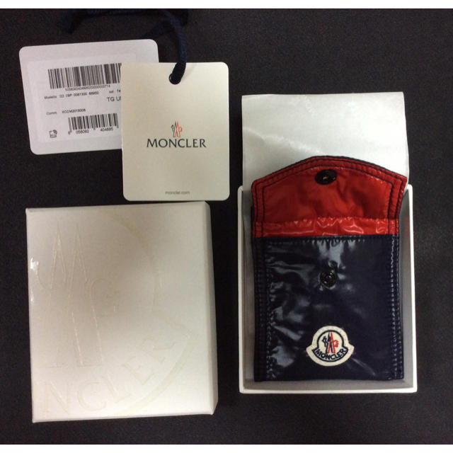 非売品レア Moncler  コインケース 新品未使用