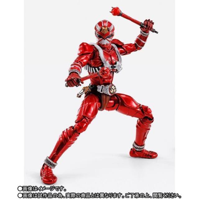 BANDAI - S.H.Figuarts(真骨彫製法) 仮面ライダー響鬼紅の通販 by