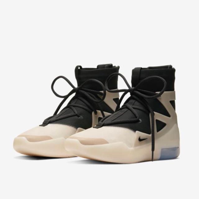 NIKE(ナイキ)の27.5cm Nike × Fear of God 1 String FOG メンズの靴/シューズ(スニーカー)の商品写真