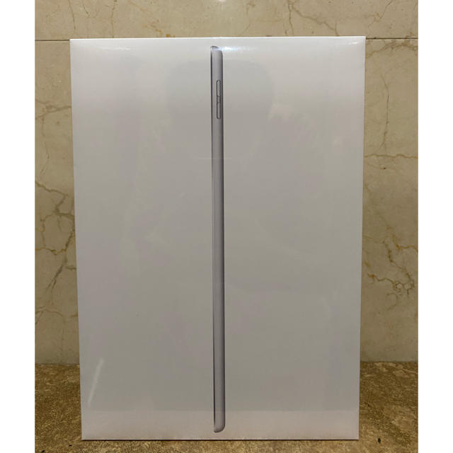 【新品】Apple iPad  128GB シルバー　2020年7月購入スマホ/家電/カメラ