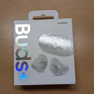 ギャラクシー(Galaxy)のGALAXY buds+ ギャラクシー　ワイヤレス　イヤホン　ホワイト　白 (ヘッドフォン/イヤフォン)