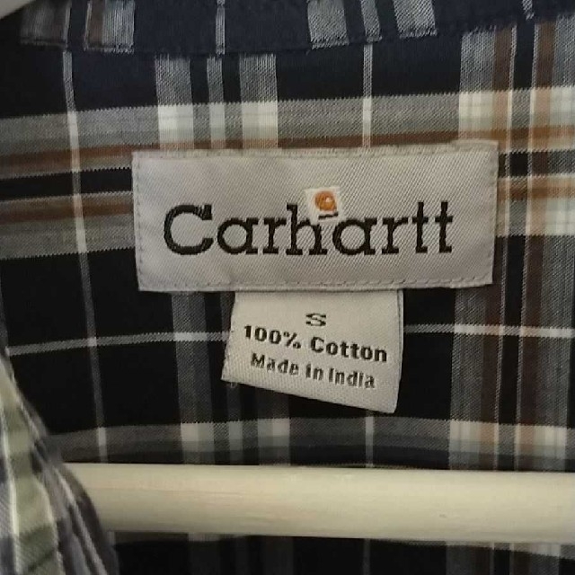 carhartt(カーハート)のカーハート　半袖シャツ メンズのトップス(Tシャツ/カットソー(半袖/袖なし))の商品写真