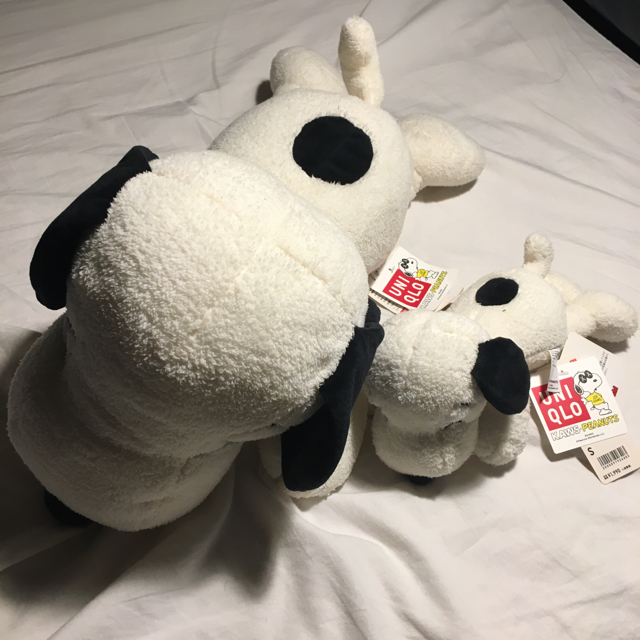 Uniqlo kaws スヌーピー ぬいぐるみ S Mセット Uniqlo kaws スヌーピー ぬいぐるみ S Mセット