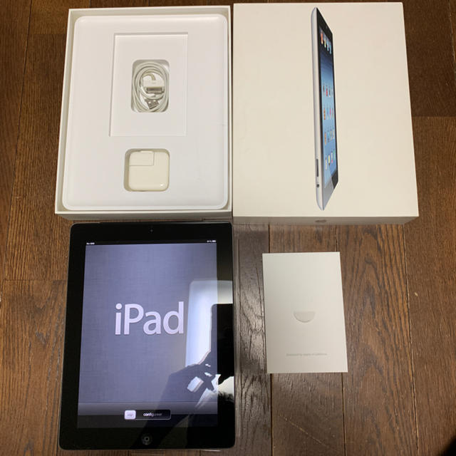 iPad （第3世代) 16GB Wi-Fi + CellularモデルApple品番