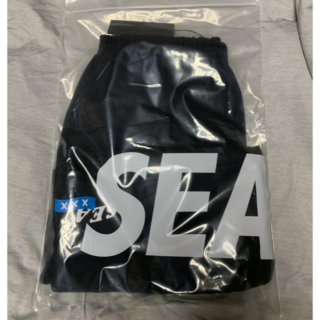 SEA(シー)のWIND AND SEA × GOD SELECTION XXX  ショーツ メンズのパンツ(ショートパンツ)の商品写真