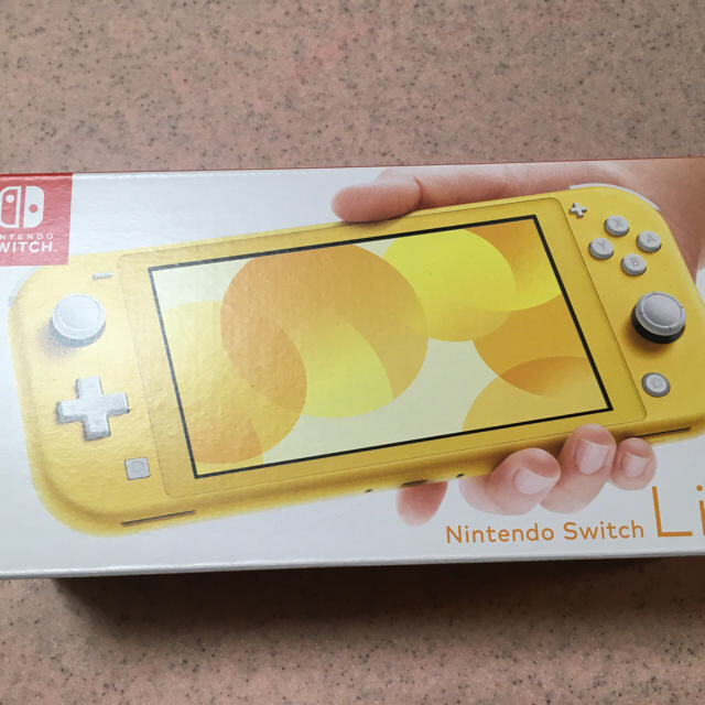 Nintendo Switch Lite イエロー あつ森カバー付き - 家庭用ゲーム機本体