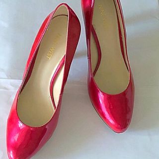 ナインウエスト(NINE WEST)のお値下げ！NINE WEST 赤　レッド　パンプス(ハイヒール/パンプス)