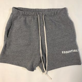 フィアオブゴッド(FEAR OF GOD)のfog essentials スウェットパンツ S グレーfear of god(ショートパンツ)