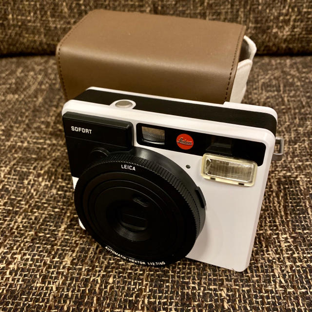 Leica Sofort。インスタントカメラ。 1