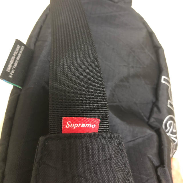 Supreme(シュプリーム)のsupremeシュプリーム  ウエストバック メンズのバッグ(ウエストポーチ)の商品写真