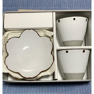 クリハラハルミ(栗原はるみ)のKURIHARA HARUMI ペア　カップ　小皿（箱なし）(グラス/カップ)